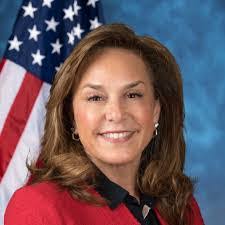 Gail Urban's Instagram, Twitter & Facebook