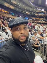 Hi all! I just wanted to introduce myself and share a photo I took. I'm a  single 37yr old. Im interested in meeting new people and potentially having  a relationship so feel