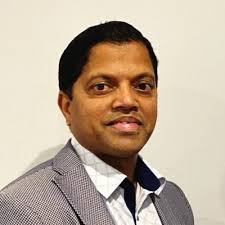 Hendricks named a 2023 Pros to Know Award winner