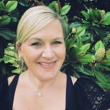 Carol Agee's Instagram, Twitter & Facebook