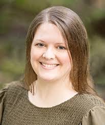 Jennifer Floyd's Instagram, Twitter & Facebook