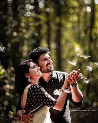 Kerala Wedding Styles Trends On Instagram Tag Your Pics Keralaweddingst Couple Photoshoot Poses Cute Couples Photography Indian Wedding Couple Photography