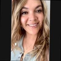 100+ perfiles de «Kiley»