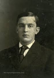 Travis Gorby's Instagram, Twitter & Facebook