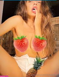 Irene Apostu's raw vulnerability - Eirenebelle's authentic OnlyFans leaks