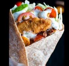 Pour Les Midis Presses J Aime Bien Preparer Des Wraps Au Poulet Croustillant A La Sauce Parmesan Chicken Parmesan Recipes Chicken Parmesan Recipe Healthy Crispy Chicken Wraps