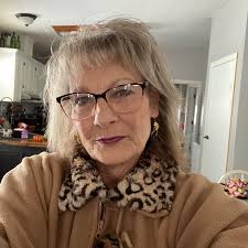 I have a question while more of a dilemma. How do you all keep the gnats  and fruit flies away from your starter I live in South Carolina. I'm  originally from New