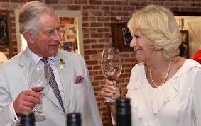 Charles in Camilla na obisku pri ...
