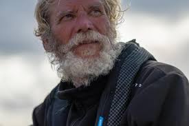 Today greeted us with a building 15-20 knots southerly breeze, 2-metre  waves, and plenty of sunshine after a grey day yesterday. The photos tell  the story — boats punching through the swell