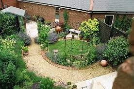 From garden landscaping ideas to fences, borders, decking, lighting, patio & screening 2. Modern Garden Design Ideas Uk