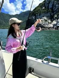 想釣大魚炫耀朋友圈三亞海釣之旅等你來｜Trip.com 三亞