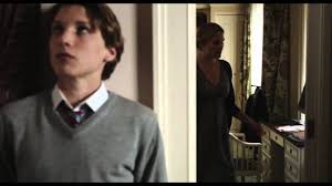 En avril 2020, un couple au bord de la rupture doit faire face au confinement britannique. In The House Dans La Maison 2012 Trailer English Subs Youtube