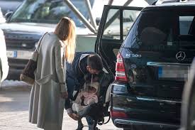 Stefan je starije dete novaka i jelene i 22. Novak Djokovic In Public With Daughter Tara For First Time Daily Mail Online