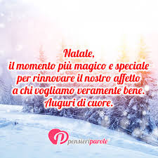 Immagine Con Augurio Auguri Di Natale Natale Il Momento Piu Magico E Speciale Per