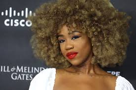 The Slumflower and the social media spectacle: A series of unfortunate  events