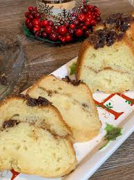 Christmas day brunch can either be a sleepy breakfast, with a few tasty treats and hot coffee, or a spread of a few of your favorite casseroles and pep up your morning with a warm slice of this irresistable coffee cake. Christmas Morning Coffee Cake Hot Rod S Recipes