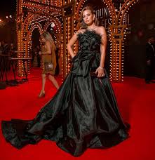 اطلالات الفنانات في مهرجان الجونة السينمائي 2019 المجموعة الثانية Most Beautiful Looks In Elgouna Strapless Dress Formal Dresses Celebrity Style