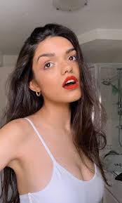 Margot robbie chanels j12 campaign 2021 5k. à¦Ÿ à¦‡à¦Ÿ à¦° Rachel Zegler She Her Hers So Tweet Me Photos You Love Of Yourself With Selfloveisnotinappropriate And Let S Hype Each Other Up Everyone Is Welcome To Share Because All Bodies Are Beautiful Https T Co 8nn3q4yhhi