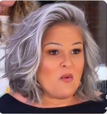 I'm moving to Bonnyrigg the end of August and wanting a good hairdressers  recommendation