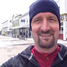 Darrel Krause (@_darrelk)