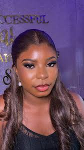 And my bride sat pretty well with us. Her lovely husband can't stop  screaming and admiring her beautiful face after l glam her. Makeup 💄,  frontal installation and bridal styling by me.