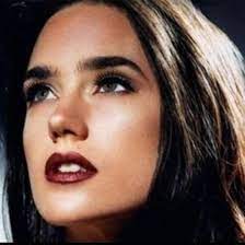 Natural Bushy Eyebrows This Seasons Trend Perfect Eyebrows Eyebrows Jennifer Connelly