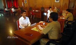 Pertanyaan semacam itu mungkin bisa kamu dengar saat kamu sedang menjalani wawancara kerja. Tips Karier 5 Pertanyaan Ini Sering Muncul Saat Wawancara Kerja