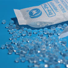 Silica gel, a highly porous, noncrystalline form of silica used to remove moisture from gases and liquids, to thicken liquids, to impart a dull surface to paints and synthetic films, and for other purposes. Beliebtester Gebrauchter Silica Gel Trocken Mittel Feuchtigkeit Absorber Fur Kanadische Reifen Buy Feuchtigkeitsabsorber Feuchtigkeitsabsorber Kanadische Reifen Smoisture Absorber Kanadische Reifen Product On Alibaba Com
