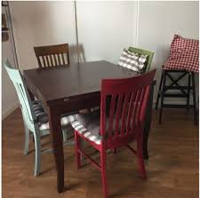 Cómo tapizar sillas de comedor. Tapizar Sillas Con Tela De Ikea Utilizar Fundas De Cojines Para Tapizar Ikea