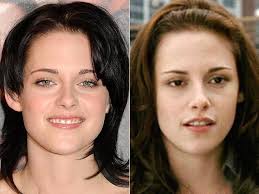 Bella Swan Has The Same Hair Color As Her Eye Color Brown The Effect Of Contact Lenses Hair Color Eye Color Eyes