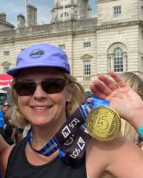 Huge congratulations to all of our @chimarathon runners. Thank you for  helping @haymakers4hope in our mission to #KOCancer. . . #chicagomarathon  #runnersofinstagram #charityrun