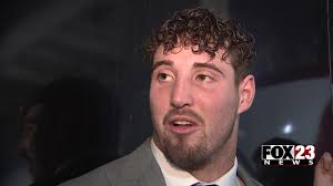 Before the season, Danny Stutsman told me he had decided to leave OU for  the NFL until a phone call from Brent Venables changed his mind. After  today's loss, I asked him about that decision -- "I ...