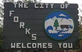 A look at how the quiet northwestern town of forks, washington became a tourist hotspot for fans of the _twilight_ books and films. Forks Washington Twilight Saga Wiki Fandom