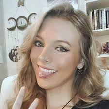 Nadine Shaw's Instagram, Twitter & Facebook