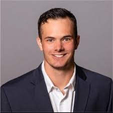 Tim Larson's Instagram, Twitter & Facebook