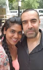 Munch Hut Deli & Store takes over ex-Gyro Wrap location downtown