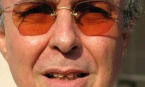 Veja como Milton Nascimento criou o som aguerrido de 'Milagre dos peixes'