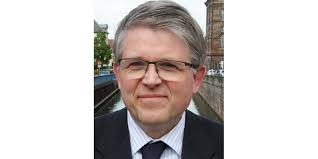 7e circonscription. Patrick Hetzel (LR), l'universitaire de terrain