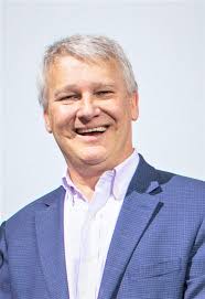 One-on-one interview with Mark Richardson, president of the Automobile  Journalists Association of Canada