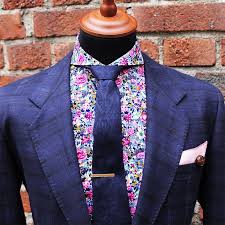 Black And White Floral Dress Shirt Mens Image Result For Men S Floral Shirt With Tie Men Floral Shirt Mens Outfit Inspiration Fashion Stand