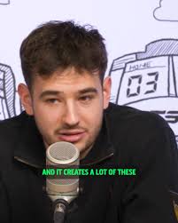 What do you think the format should be for the Stanley Cup Playoffs? Luca,  Jesse, and Poc give their opinions