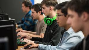 First Orange County eSports League has gamers competing from 25 high  schools