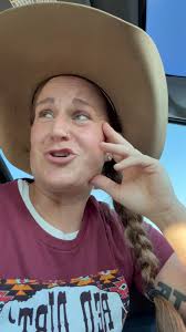 I don’t even have a baseline for her!!🤷🏼‍♀️😂🤦🏼‍♀️ #comedyreels  #fypreels # #comedy #funnyvideos