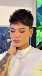 Cascade Haircut Short Hair