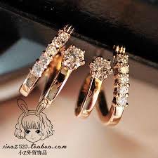صور اكسسوارات ناعمة ضيفى لانوثتك رونقها Diamond Earrings Diamond Bracelet