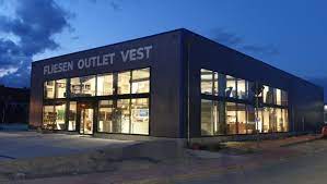 Das telefonbuch kann mit 14 adressen antworten! Fliesen Outlet Vest Startseite Facebook