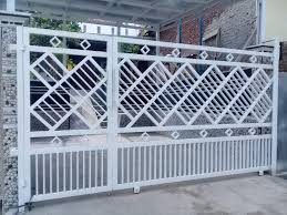 Nah itulah informasi terbaru dan terlengkap mengenai 59 model pagar minimalis 2021 untuk rumah minimalis yang banyak disenangi dan diterapkan di indonesia. 7 Model Pagar Minimalis Dengan Beragam Kombinasi Menarik