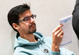 What is @anishgiri94 reading? (wrong answers only)