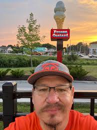 I'm not trucker. But I respect all truckers. ☺️. God bless them Amin