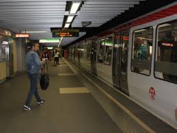 A quoi ressemblaient les villes françaises il y a 200 ans ? Lyon Le Metro Perturbe Par Une Coupure De La Ligne D